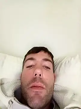 Yeray01 online show from February 24, 2026, 8:18 pm