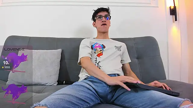 Cum hunters online show from March 18, 2026, 3:20 am