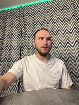  XxX-XxX  online show from January 29, 2025, 9:07 pm