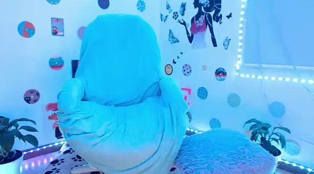 Snapshot of samy_love35 chatting on February 6, 2025, 10:26 am samy love35 online show from February 6, 2025, 10:26 am