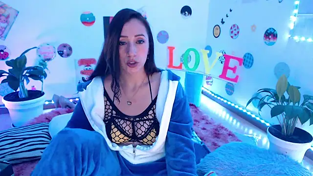 Snapshot of samy_love35 chatting on March 20, 2025, 8:42 am samy love35 online show from March 20, 2025, 8:42 am