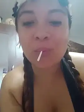 titattika plattlina online show from January 21, 2025, 3:59 am