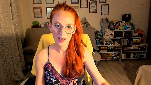 red rocco online show from September 27, 2025, 4:34 pm