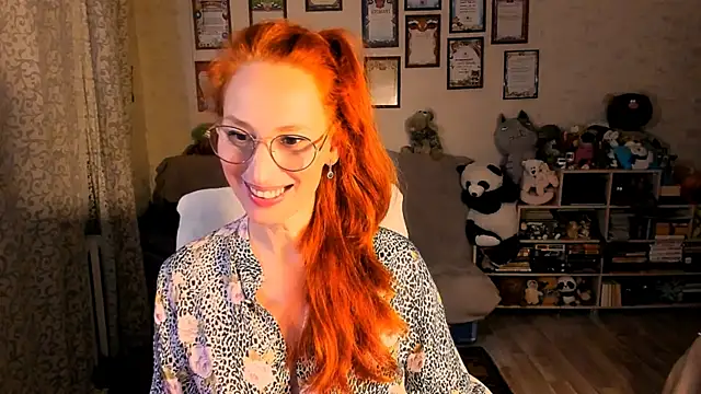 red rocco online show from December 17, 2025, 3:51 pm