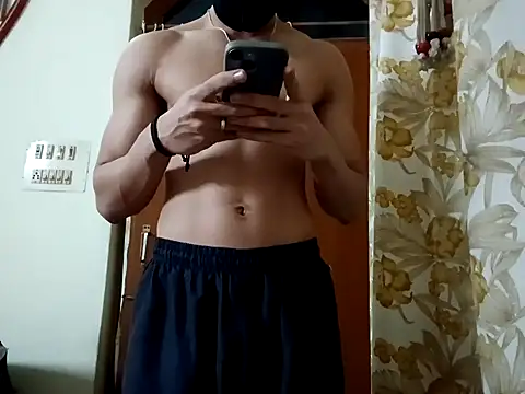 Snapshot of hot_hunk_boy chatting on February 1, 2025, 5:37 pm hot hunk boy online show from February 1, 2025, 5:37 pm