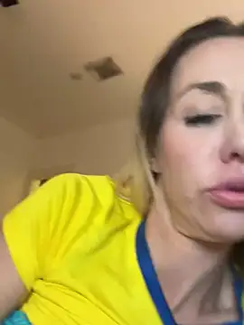 Snapshot of 1fun_one chatting on January 15, 2025, 7:55 pm 1fun one online show from January 15, 2025, 7:55 pm