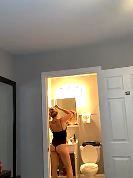 Snapshot of 1fun_one chatting on November 10, 2025, 1:26 am 1fun one online show from November 10, 2025, 1:26 am