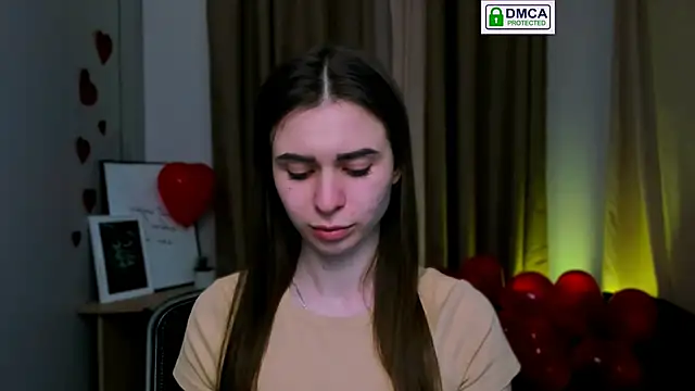 flora ri online show from February 25, 2025, 4:53 pm