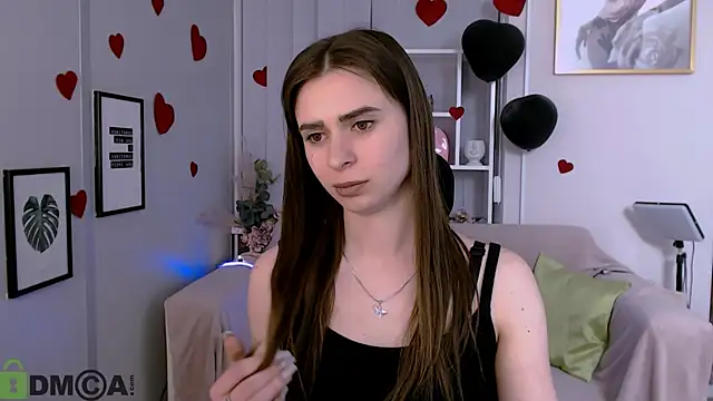 flora ri online show from February 26, 2025, 6:11 pm