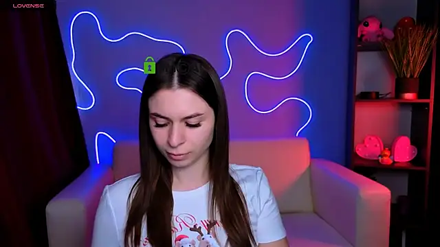 flora ri online show from November 14, 2025, 10:58 am