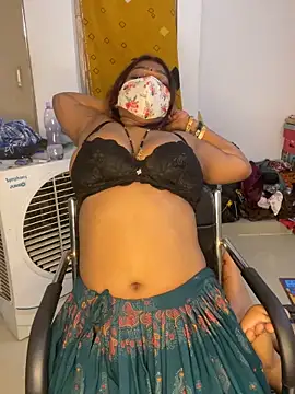 YourSuperTanya online show from May 22, 2026, 4:41 am
