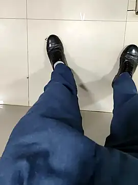 xx54362 online show from February 1, 2025, 3:39 pm