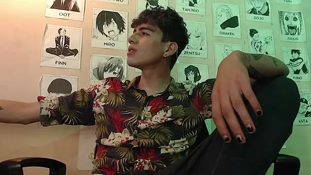 Snapshot of Mickey_Magic chatting on February 22, 2025, 5:02 am Mickey Magic online show from February 22, 2025, 5:02 am