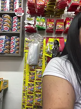 Miia Jazmin online show from March 27, 2026, 1:11 pm