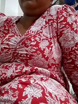 Snapshot of Hot_Juicy_Candy chatting on March 11, 2026, 8:20 am Hot Juicy Candy online show from March 11, 2026, 8:20 am