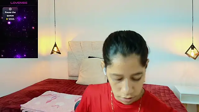 Connie Bell online show from February 6, 2026, 6:33 pm