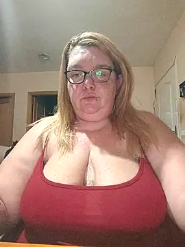 Snapshot of diosacurvy1984 chatting on December 5, 2025, 8:01 am diosacurvy1984 online show from December 5, 2025, 8:01 am