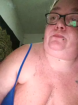 Snapshot of diosacurvy1984 chatting on February 14, 2026, 11:23 pm diosacurvy1984 online show from February 14, 2026, 11:23 pm