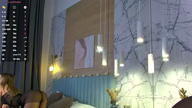 Snapshot of AmberShays chatting on March 4, 2025, 9:11 pm AmberShays online show from March 4, 2025, 9:11 pm