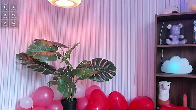 camilapersy online show from February 15, 2025, 4:34 pm