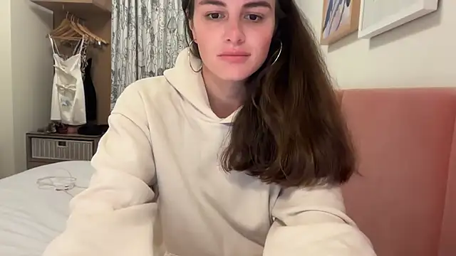 Snapshot of graciesmith27 chatting on May 10, 2026, 12:05 am graciesmith27 online show from May 10, 2026, 12:05 am