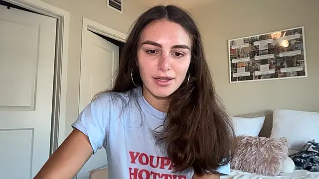 Snapshot of graciesmith27 chatting on May 19, 2026, 6:25 pm graciesmith27 online show from May 19, 2026, 6:25 pm