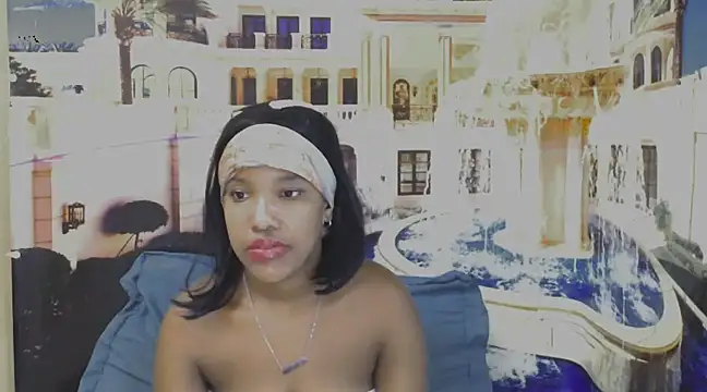 EroticSexyPrada online show from January 29, 2025, 9:12 am