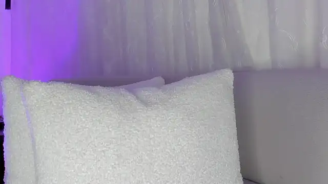 Snapshot of cutte_hanna18 chatting on April 22, 2026, 5:36 pm cutte hanna18 online show from April 22, 2026, 5:36 pm