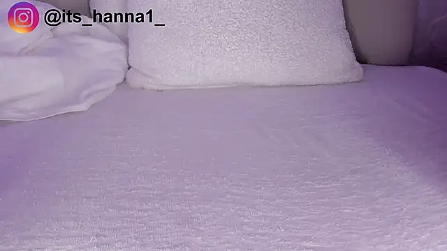 Snapshot of cutte_hanna18 chatting on May 4, 2026, 6:26 pm cutte hanna18 online show from May 4, 2026, 6:26 pm