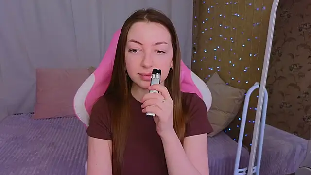 Ann moon   online show from February 27, 2025, 4:32 pm