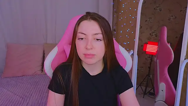 Ann moon   online show from March 10, 2025, 3:30 pm