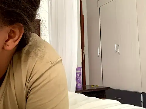 madell online show from March 3, 2026, 7:47 am