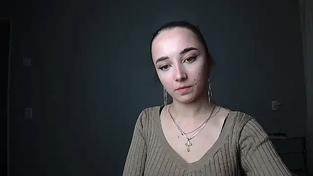 Eva Gloryy online show from March 12, 2025, 8:52 pm