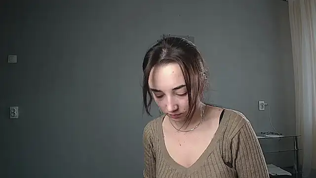 Snapshot of Eva_Gloryy chatting on March 16, 2025, 2:33 pm Eva Gloryy online show from March 16, 2025, 2:33 pm