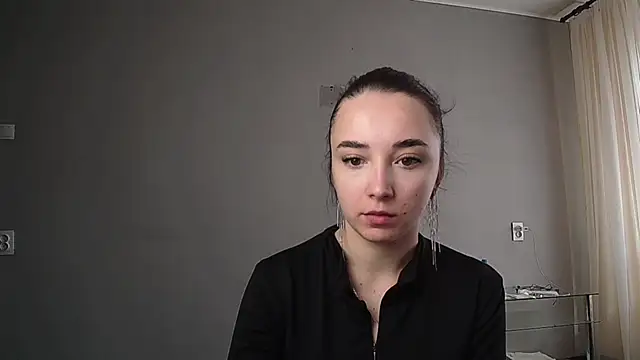 Snapshot of Eva_Gloryy chatting on March 18, 2025, 12:25 pm Eva Gloryy online show from March 18, 2025, 12:25 pm