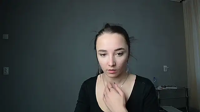 Snapshot of Eva_Gloryy chatting on March 20, 2025, 3:36 pm Eva Gloryy online show from March 20, 2025, 3:36 pm