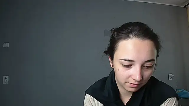 Snapshot of Eva_Gloryy chatting on September 16, 2025, 10:27 am Eva Gloryy online show from September 16, 2025, 10:27 am