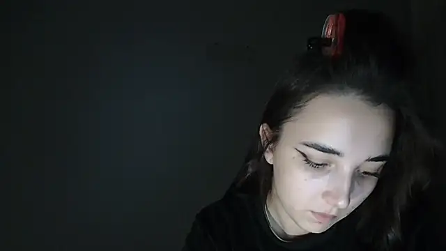 Snapshot of Eva_Gloryy chatting on November 5, 2025, 2:50 pm Eva Gloryy online show from November 5, 2025, 2:50 pm