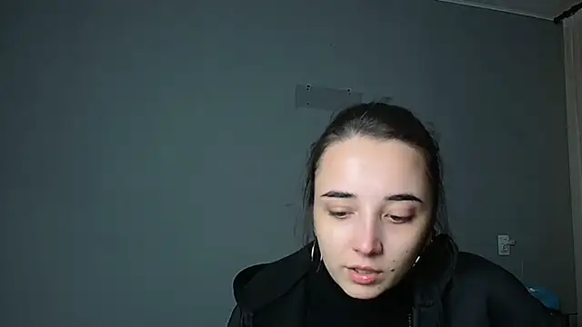 Snapshot of Eva_Gloryy chatting on November 23, 2025, 5:57 pm Eva Gloryy online show from November 23, 2025, 5:57 pm