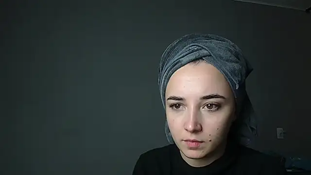 Snapshot of Eva_Gloryy chatting on November 28, 2025, 12:08 pm Eva Gloryy online show from November 28, 2025, 12:08 pm