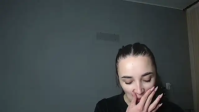 Eva Gloryy online show from January 10, 2026, 12:12 am