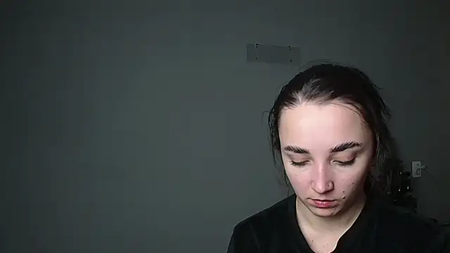 Snapshot of Eva_Gloryy chatting on February 10, 2026, 8:57 pm Eva Gloryy online show from February 10, 2026, 8:57 pm