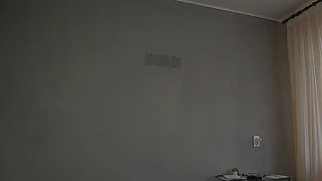 Eva Gloryy online show from April 10, 2026, 10:20 am