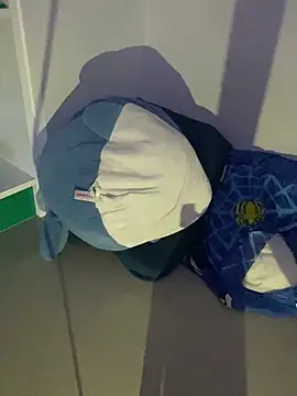 Snapshot of chanentino2 chatting on February 15, 2025, 9:59 pm chanentino2 online show from February 15, 2025, 9:59 pm