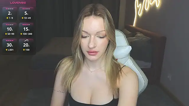 MargaretSweet1 online show from February 21, 2026, 1:17 am