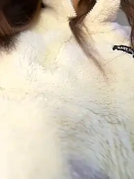 zoe storm online show from November 16, 2025, 10:26 pm