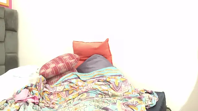 Snapshot of Lola_Honney chatting on January 21, 2025, 12:36 am Lola Honney online show from January 21, 2025, 12:36 am