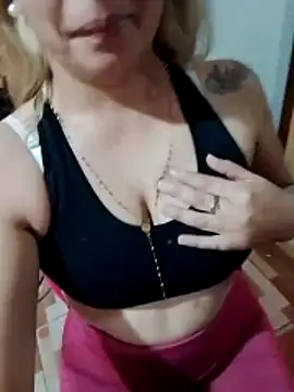 Pilarxxx666 online show from June 3, 2026, 11:46 am