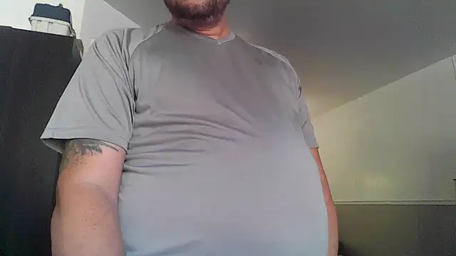 Snapshot of yourcourage1 chatting on October 6, 2025, 8:06 pm yourcourage1 online show from October 6, 2025, 8:06 pm