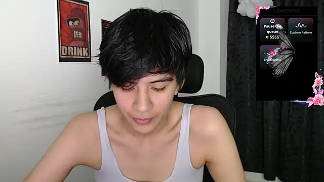 Snapshot of Dha_lia0 chatting on October 5, 2025, 10:40 pm Dha lia0 online show from October 5, 2025, 10:40 pm